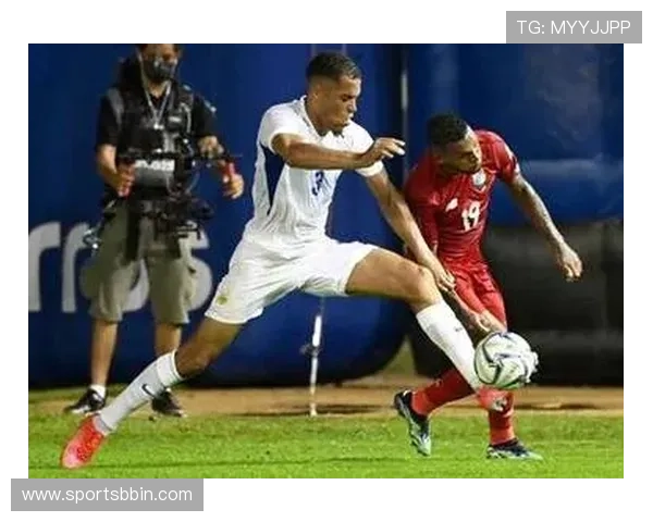 世界杯库拉索与科特迪瓦比赛技战术特点全面解析及赛前战术布置建议